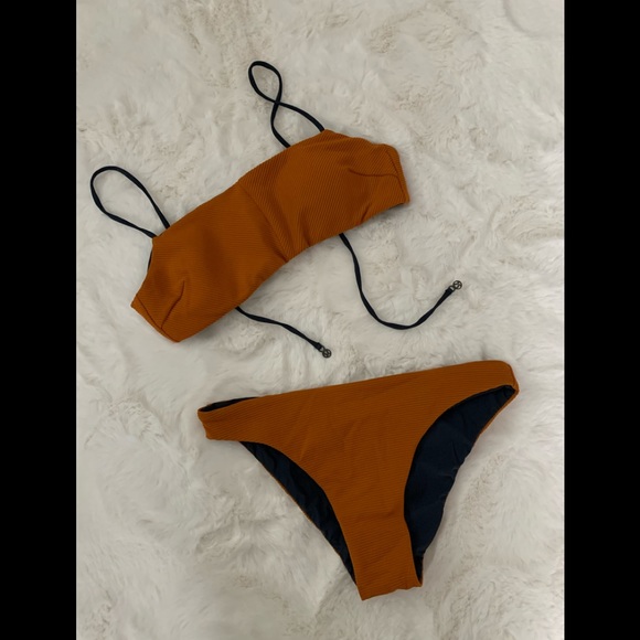 Lululemon pool play bikini - Picture 1 of 6